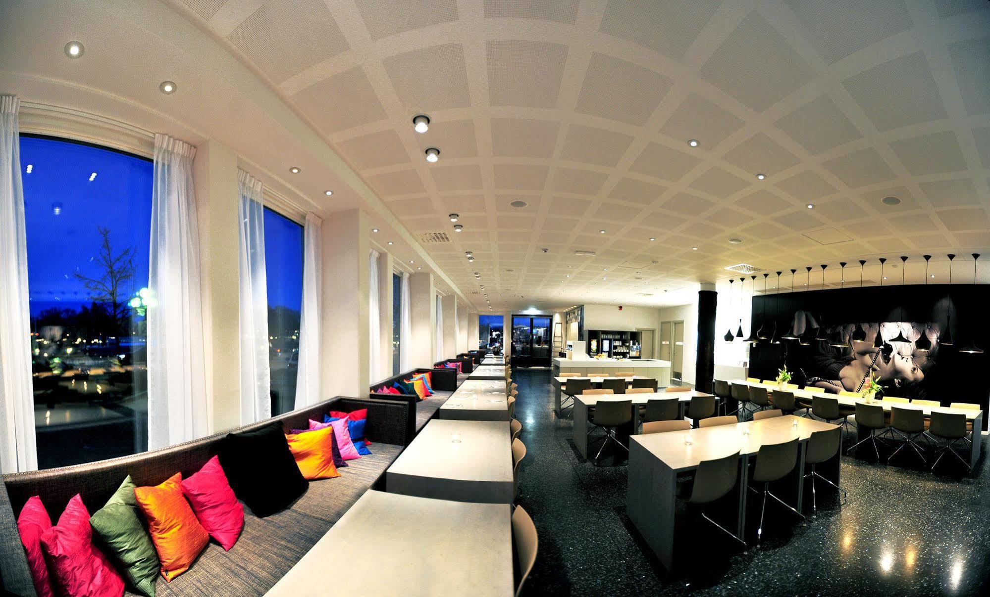 Comfort Hotel Eskilstuna Restaurante foto